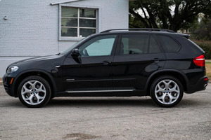 PRÊT À CONDUIRE - VÉHICULE D'OCCASION À VOLANT À GAUCHE |   Conduite à droite |   2010 B M W X5 XDRIVESS48I - Product Image 2