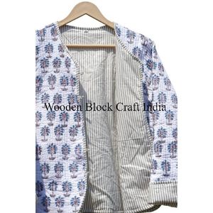 เสื้อแจ็คเก็ตผ้าฝ้ายอินเดียทำมือแบบคลาสสิก ลายปะติดปะต่อ สำหรับผู้หญิง แฟชั่นแบบกลับด้านได้ ลายดอกไม้แบบคันธา เหมาะสำหรับทุกฤดูกาล - Product Image 4