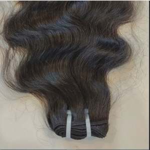 Extensions de cheveux humains Remy indiennes de qualité salon, vente en gros pour les salons de beauté en promotion - Product Image 3