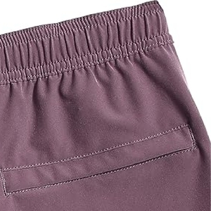 Shorts de sport pour hommes de haute qualité, style unique, avec poches, respirants et à séchage rapide. - Product Image 2