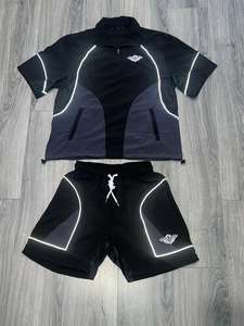 Chándales cortos de verano para hombre, ropa de calle vintage de alta calidad, logotipo personalizado, nuevo diseño, cortavientos impermeable y conjunto de pantalones cortos - Product Image 3