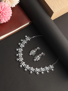 Conjunto de collar de diseño elegante para mujer con acabado Premium ideal para ocasiones nupciales y festivas a los mejores precios - Product Image 3
