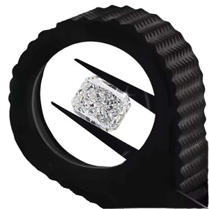 Diamant en vrac de taille Radiant, cultivé en laboratoire, 1 carat, VVS, couleur D, sélectionné pour les experts en bijoux de fiançailles - Product Image 1