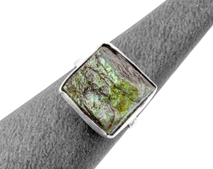 Anillo de latón fino hecho a mano para hombre, piedras preciosas de labradorita cruda, cristales de ajuste de bisel para fiesta de boda, venta al por mayor - Product Image 6