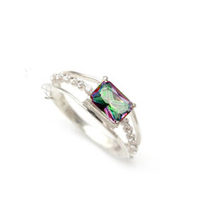 Topaze Mystique Arc-en-ciel Bague en argent sterling 925 Forme octogonale Topaze Mystique Arc-en-ciel Bague en argent sterling avec pierres précieuses semi-précieuses - Product Image 1