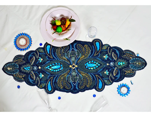 Chemin de table perlé coloré 2025 fait à la main pour les événements de printemps et de fête avec un beau chemin de broderie - Product Image 6