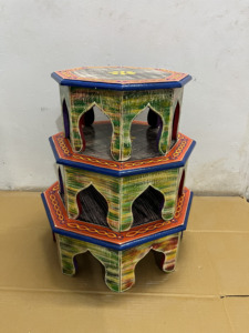 Bajot de madera impermeable pintado a mano, artesanal, tradicional indio, para Pooja, con compartimentos, para el hogar, hotel y templo. - Product Image 2