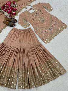 Nouvelle collection de designers modernes, vêtements de fête pour femmes indiennes/pakistanaises, RADHE EXPORTS, salwar kameez, travail de séquence brodé, rapide - Product Image 3