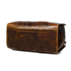 Bolsa de lona de piel de vaca Vintage hecha a mano Unisex, bolsa de viaje grande personalizada con estilo - Product Image 5