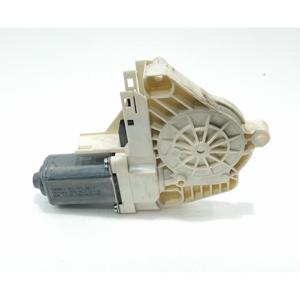 Moteur électrique de lève-vitre avant droit AUDI A1 Série (8XK) 8K0959802C (14>18) - Product Image 1