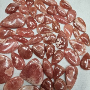 พลอยโรโดโครไซต์สีชมพูธรรมชาติหินโรโดโครไซต์แบบผสมรูปทรงอัญมณีทำเป็นจำนวนมาก - Product Image 5