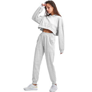 Sudaderas con capucha cortas OEM para mujer Sudaderas con capucha Sudadera con capucha para mujer Sudaderas con capucha recortadas de manga larga para mujer - Product Image 3