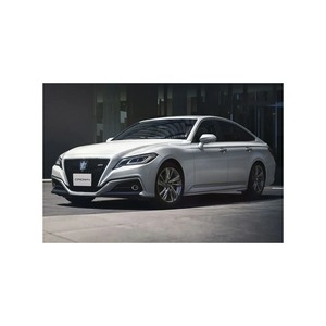 CROWN LE 2020 Usado en Buen Estado, 1.8L 4 Cilindros, Transmisión Automática, Asientos de Cuero, R16, Tracción Trasera, Control de Crucero Adaptativo, a Precio Económico - Product Image 4