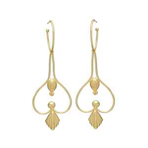 Nouvelle boucle d'oreille crochet de fleur d'or d'arrivée, boucle d'oreille plaquée or de baisse, boucle d'oreille de concepteur, nouvelle boucle d'oreille de mode - Product Image 1