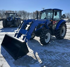 Nuevo Tractor de Ruedas New Holland PowerStar 75 4WD de 75HP, Alta Productividad, Transmisión por Engranajes para Agricultura - Product Image 1