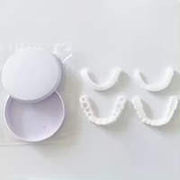 Lot de 2 prothèses dentaires esthétiques en silicone à clipser, ajustement parfait, pour un sourire éclatant et confortable