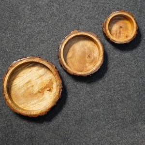 Juego de bandejas clásicas de madera con acabado brillante, tres platos artesanales de 5/7/9 pulgadas para uso en mesa, exhibición de alimentos en la cocina, India - Product Image 1