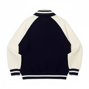 เสื้อแจ็คเก็ตวาร์ซิตี้ผู้ชายแบบปรับแต่งได้ พร้อมโลโก้ด้านหน้า ระบายอากาศ กันลม ดีไซน์สำหรับฤดูหนาว คุณภาพสูง ผลิตจากผ้าโพลีเอสเตอร์/คอตตอนแบบทอ รับผลิตแบบ OEM - Product Image 2