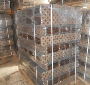 Briquettes de biomasse bois pour système de chauffage, origine DE - Product Image 1