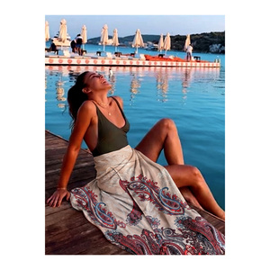 Vestido Sarong de Playa con Estampado de Hojas Hawaianas - Falda de Verano Multiusos de 1 Pieza - Product Image 5