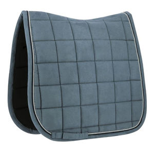 Tapis de selle d'équitation et instruments vétérinaires pour une équitation confortable et saine - Product Image 2