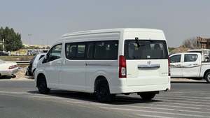 Tout Nouveau 2025 LHD Toyota Hiace DLS Toit Haut Commuter Moteur Diesel 2.8L Transmission Manuelle 14 Places 174 CV - Product Image 4