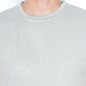 Camiseta con estampado de logotipo personalizado Camisetas de hombre de alta calidad Precio al por mayor Camiseta de hombre hecha en Pakistán - Product Image 3