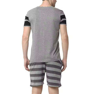 Nouvelle arrivée Ensembles deux pièces décontractés pour hommes en coton respirant à séchage rapide et élastique à manches courtes personnalisé OEM vente en gros - Product Image 6