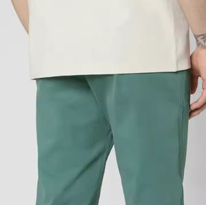 Pantalon de jogging décontracté pour homme en toile 100 % coton épais, couleur unie, taille mi-haute, coupe ample, taille élastique, avec logo personnalisé - Product Image 4