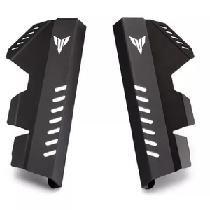 Cubiertas Laterales del Radiador Originales Yamaha MT-07 14-15, Nuevas, Número de Pieza 1WSF24670000 - Product Image 1