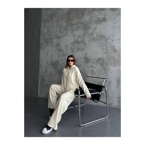 Completo di maglieria a due pezzi da donna elegante - Product Image 6