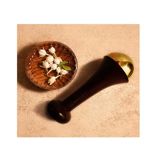 Masseur ayurvédique Kansa Wand pour le corps et le dos, en gros, avec des bienfaits de désintoxication et de soulagement du stress, solide, par saniya handicraft - Product Image 3