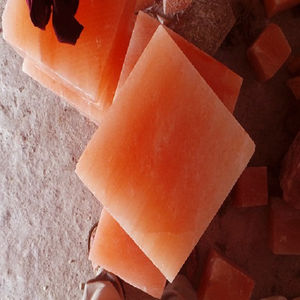 100% Natural Himalayan Pink Salt Brick Tiles Dark Red Carved High Grade Custom Size Home Decoration Bulk Bag Packaging - Product Image 3