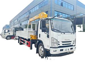 Camión telescópico ISU-ZU de 5 toneladas con pinza hidráulica manual para ladrillos, diésel, en Japón - Product Image 3