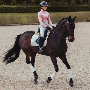 Almohadilla de sillín de caballo inglés acolchada suave de alta calidad, diseño duradero acolchado transpirable para comodidad y estilo, almohadillas de sillín OEM - Product Image 2