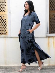 Breezy and Relaxed <b>Women</b> Summer <b>Beach</b> Tie Dye Long Kaftan Short Sleeves <b>Beach</b> <b>Women</b> Regular Size V Neck With Side Pockets Dress - Product Image 2