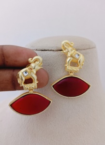 Ensemble de boucles d'oreilles en laiton doré Regal Gajamukta personnalisable, motif éléphant lourd, motif géométrique, produit en vrac - Product Image 2