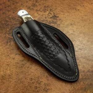 Couteau de chasse artisanal en acier Damas pour le camping - Product Image 5