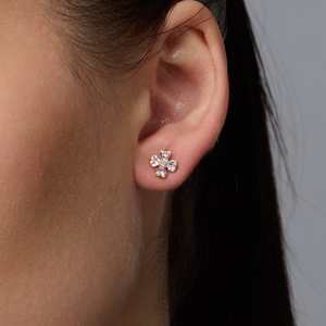 Vintage 92.5 <b>Silver</b> <b>Stud</b> Trendy Classic Flower Pattern Featuring Zircon Sapphire Pearl for Wedding Engagement Party Gift 188410 - Product Image 3