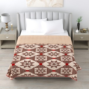 Luxury Cotton <b>Queen</b> <b>Size</b> Double <b>Quilt</b> with Modern Design Semi-Traditional Abstract Print for Home and Hotel Use - Product Image 3