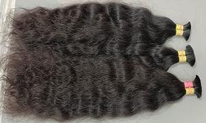 Extensions de cheveux vierges crus indiens simples de qualité supérieure Style doux et soyeux de vague d'eau provenant authentiquement de temples - Product Image 6