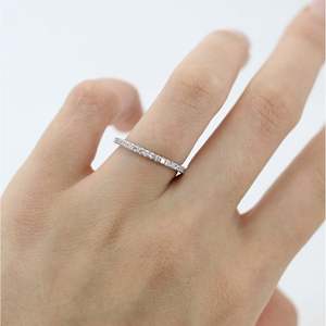 Anillo de Bodas Eternity para Mujer con Diamante de 0.47ct Engastado en Platino, Anillos de Diamantes Lujosos - Product Image 2