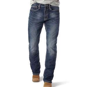 Pantalones vaqueros negros de corte personalizado para hombre con acabado limpio adecuados para el trabajo o la vestimenta informal - Product Image 1