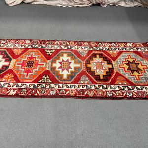 พรมวินเทจตุรกีขนาด 3x11.7 ฟุต, พรมปูพื้น, พรมลายตารางสีแดง - Product Image 5