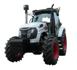 Çok fonksiyonlu tarım bahçe tarım arazileri bağ Oem 4 çekişli otomatik 4Wd dizel 4x 4 çiftlik traktörü