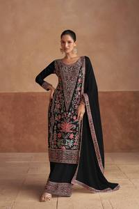 Conjunto de traje de fiesta de seda Chinon listo para usar con bordado de hilo y Dupatta - Product Image 2