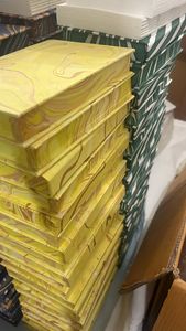 Cuadernos de tapa dura de papel impreso de mármol hechos a mano personalizados con impresiones de remolino marmoleado para reventa - Product Image 3