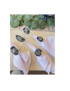 Servilleteros de resina de lujo con superficie artesanal y arte de primera calidad para uso decorativo y diario en la Mesa - Product Image 2