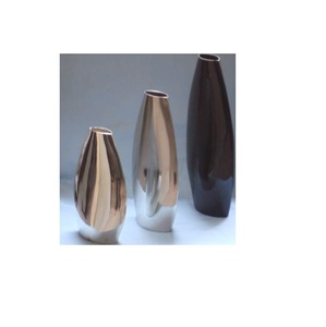 Pot de fleurs en résine de style américain moderne avec finition émaillée à motif marbré, support en métal doré durable, décoration de plantes d'intérieur - Product Image 6