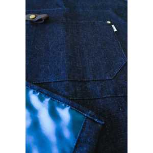 Tablier en jean réutilisable Detroit Cowboy – Robuste pour la cuisine, le nettoyage, les restaurants, les cafés, les mariages, les fêtes et Noël - Product Image 4